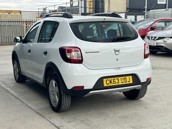 Used Dacia Sandero Stepway 2013 for sale - 79774586: Photo