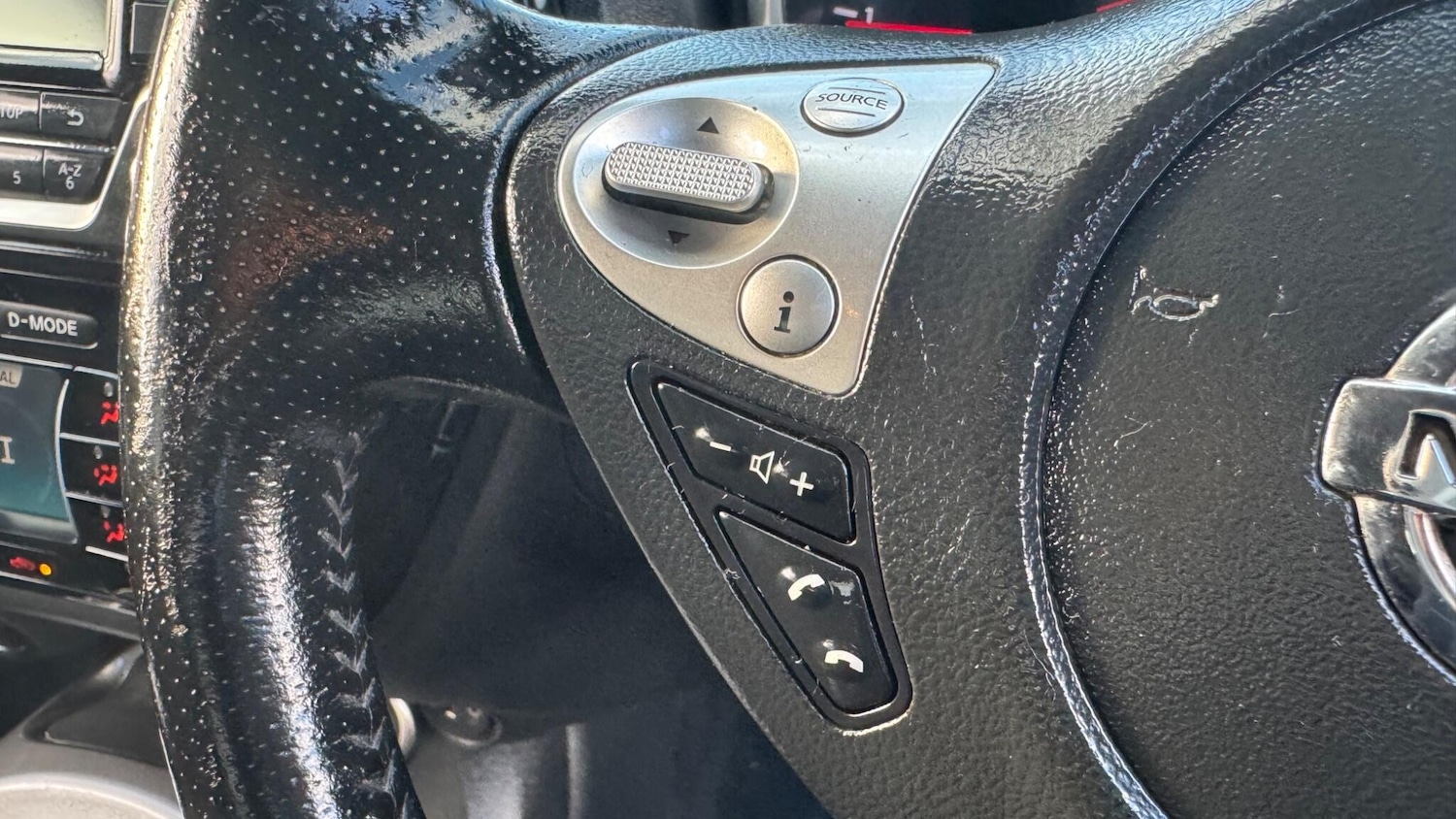 Used Nissan Qashqai 2016 for sale - 76584034: Photo 32