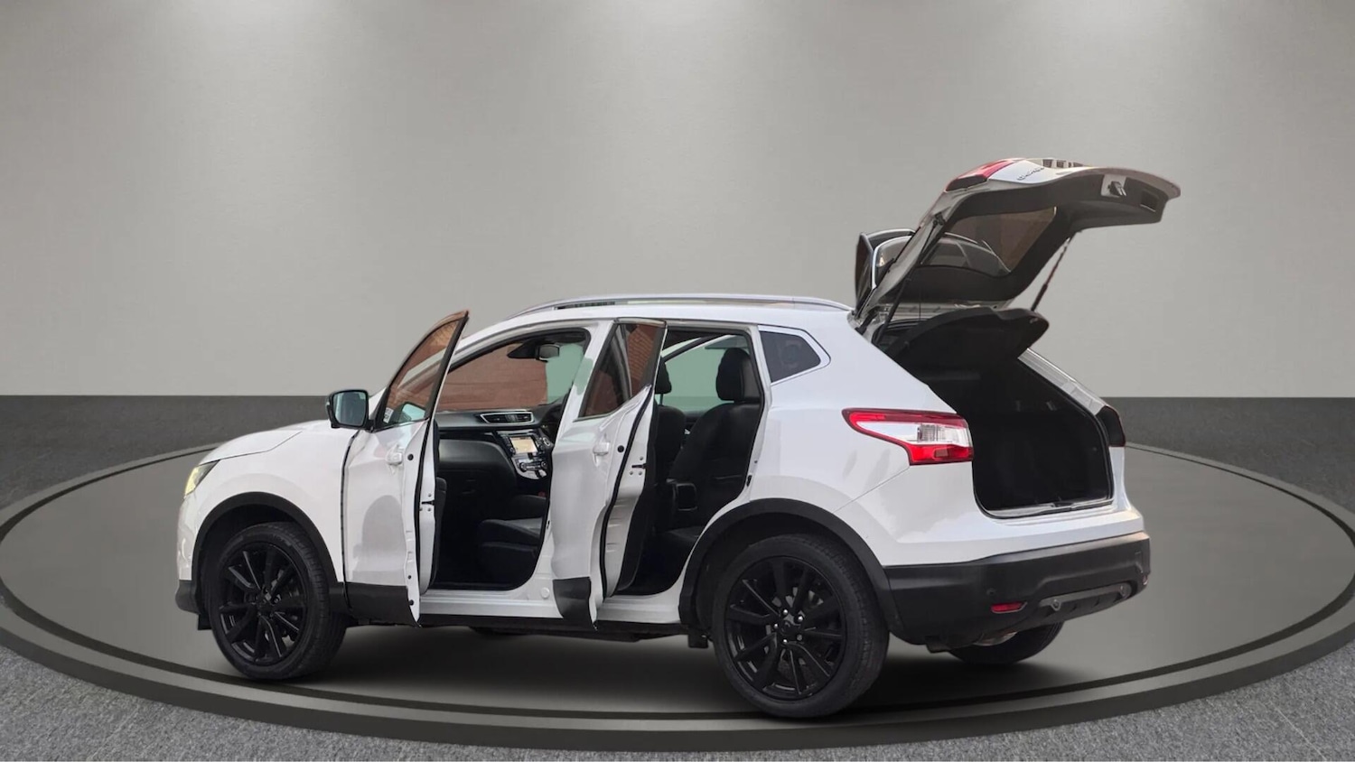 Used Nissan Qashqai 2014 for sale - 77097880: Photo 15