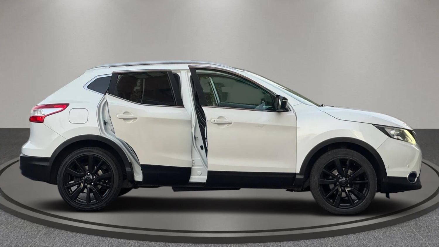 Used Nissan Qashqai 2014 for sale - 77097880: Photo 16