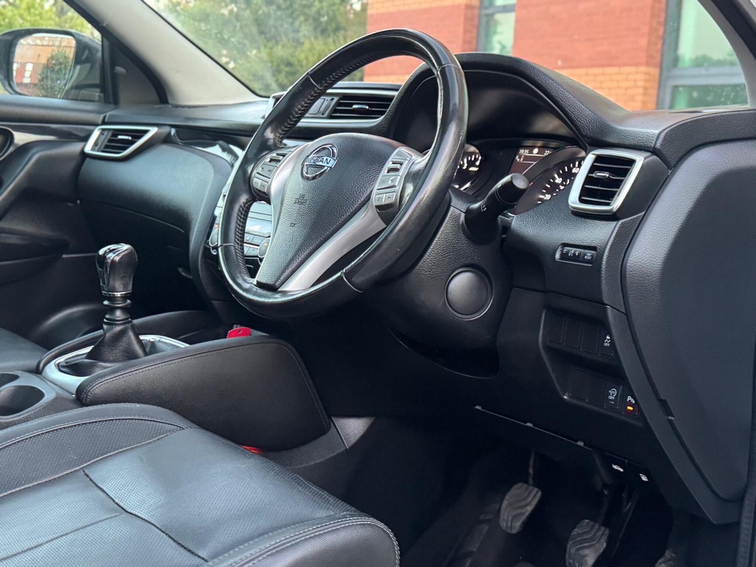 Used Nissan Qashqai 2014 for sale - 77097880: Photo 50