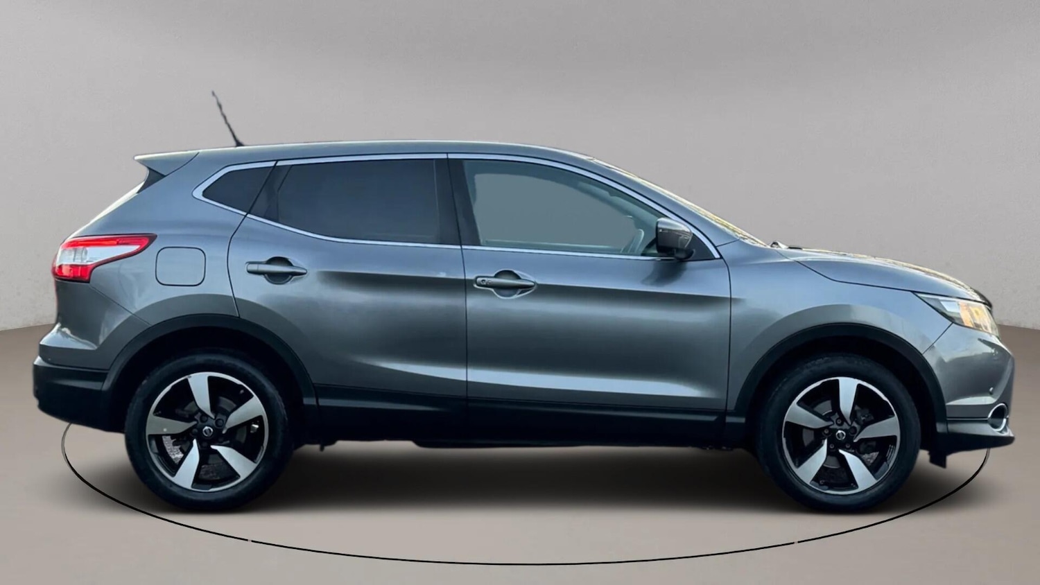 Used Nissan Qashqai 2015 for sale - 76801263: Photo 15