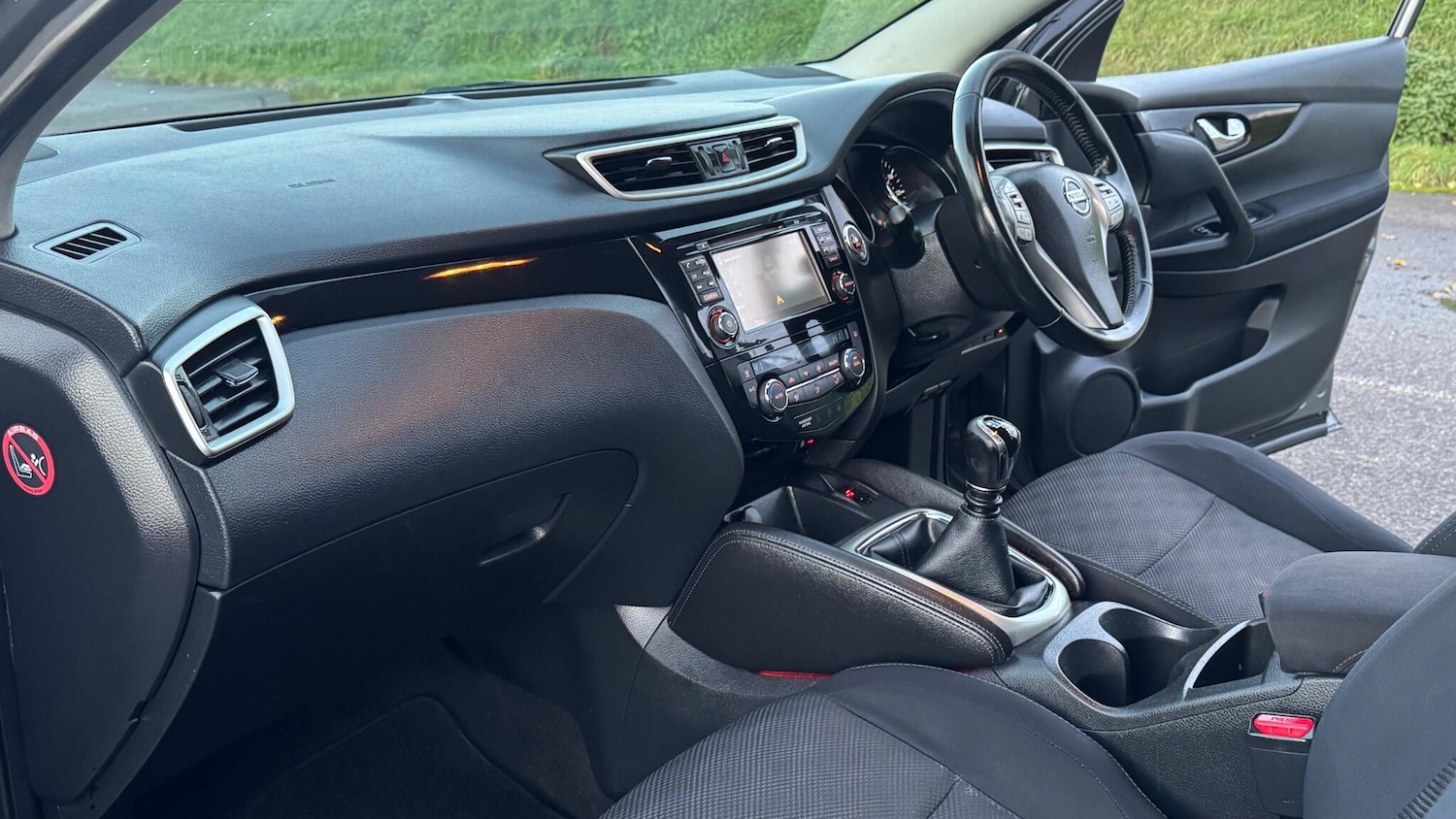 Used Nissan Qashqai 2015 for sale - 76801263: Photo 18