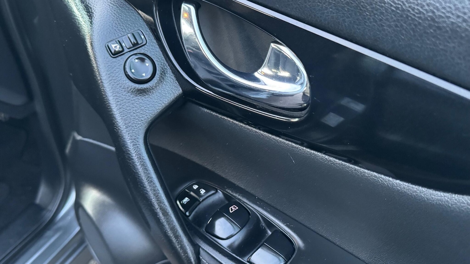 Used Nissan Qashqai 2015 for sale - 76801263: Photo 35