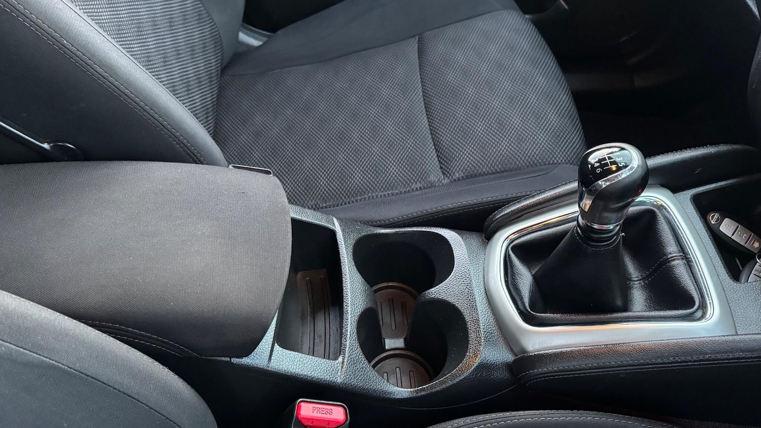 Used Nissan Qashqai 2015 for sale - 76801263: Photo 55