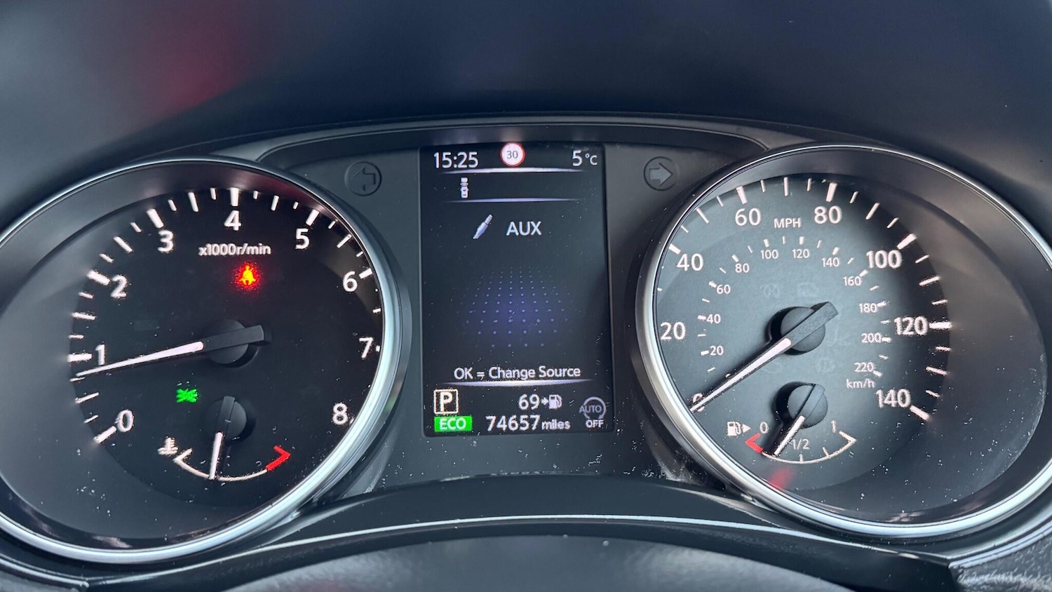 Used Nissan Qashqai 2017 for sale - 76645428: Photo 49