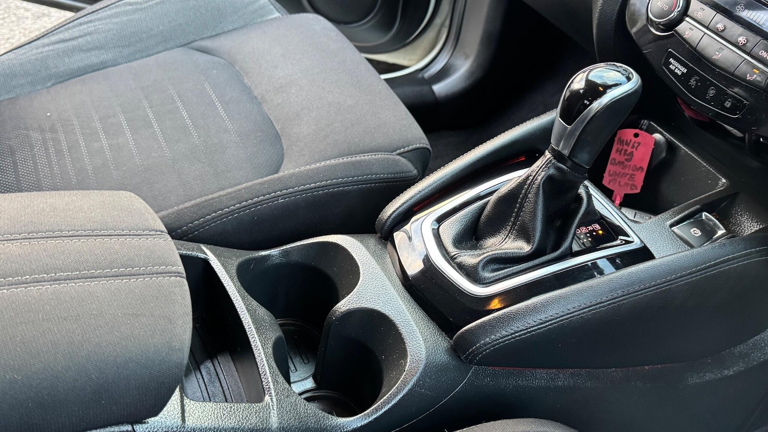 Used Nissan Qashqai 2017 for sale - 76645428: Photo 52