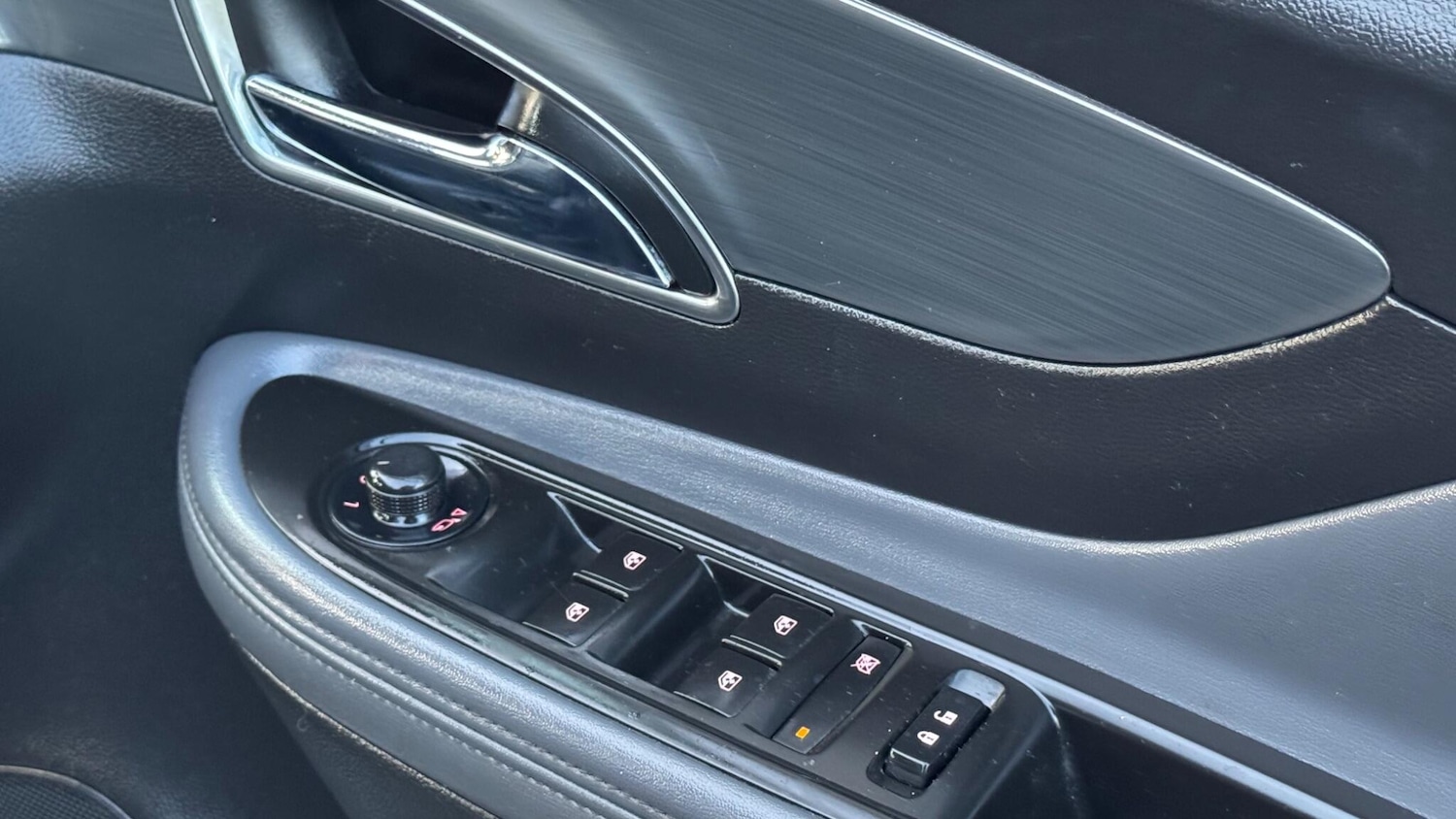 Used Vauxhall Mokka 2015 for sale - 76824125: Photo 27