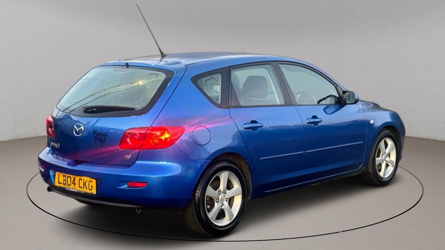 Used Mazda Mazda3 2004 for sale - 77098071: Photo 10