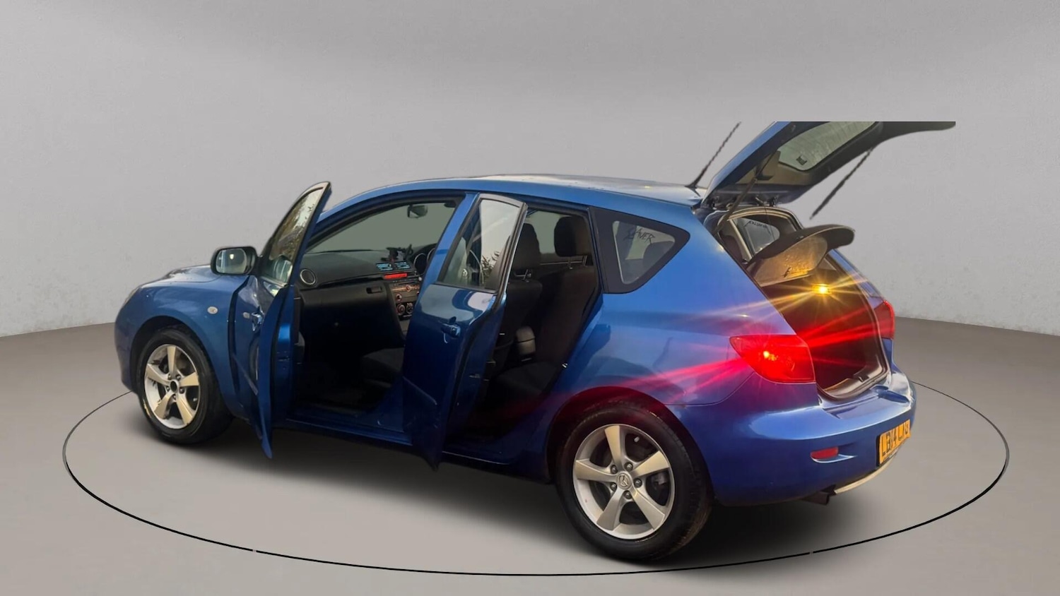 Used Mazda Mazda3 2004 for sale - 77098071: Photo 12