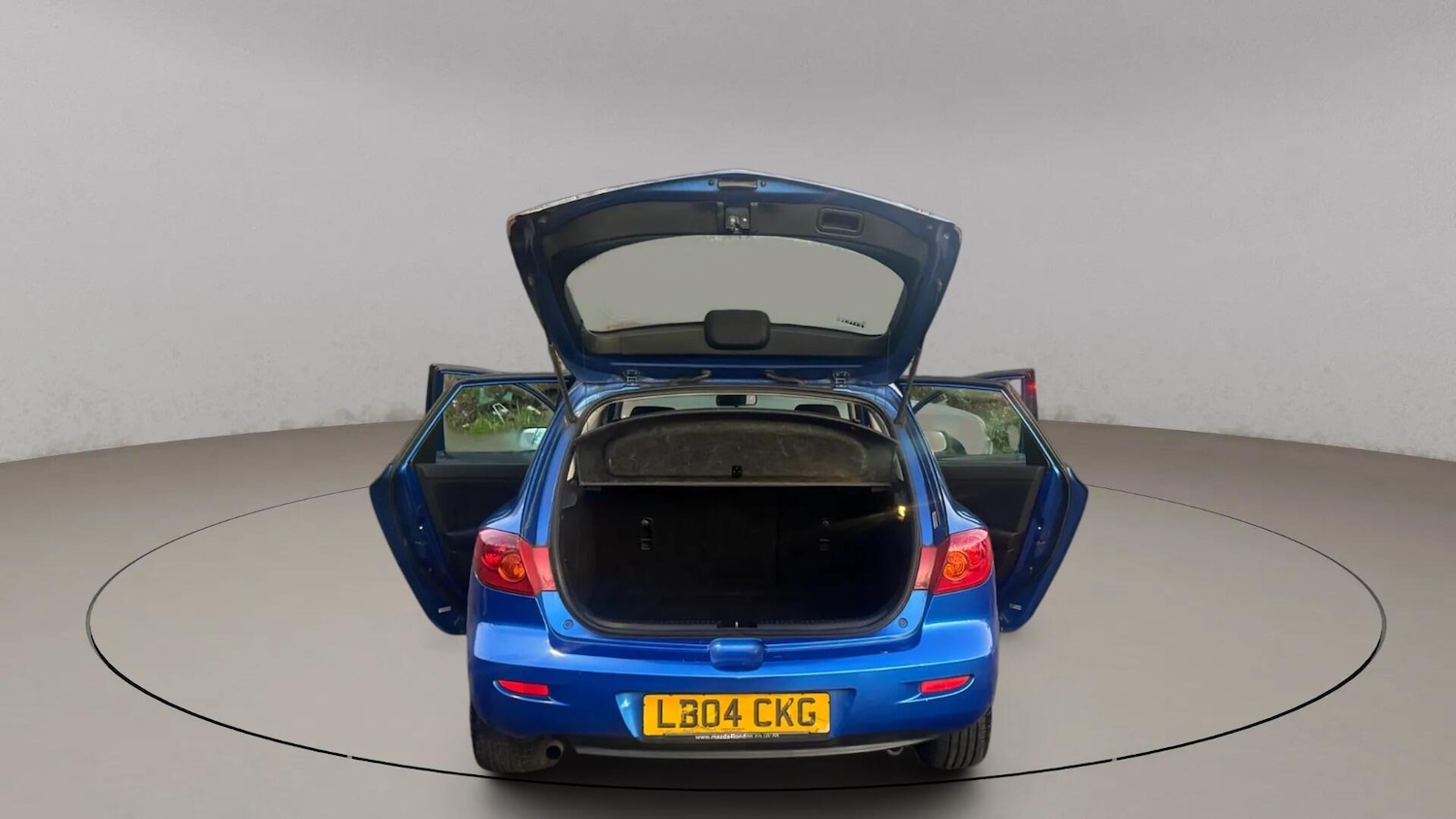 Used Mazda Mazda3 2004 for sale - 77098071: Photo 13