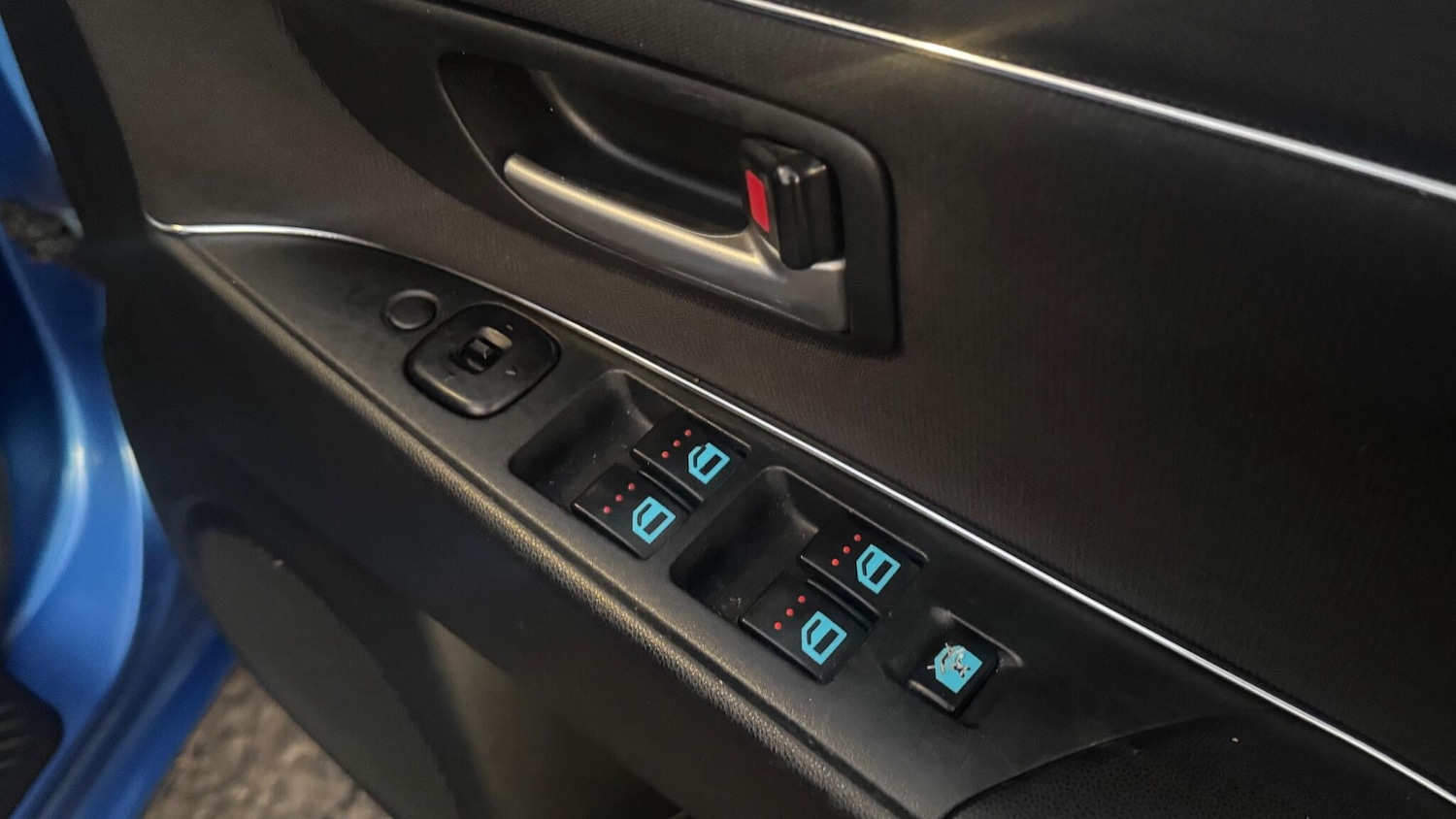 Used Mazda Mazda3 2004 for sale - 77098071: Photo 22