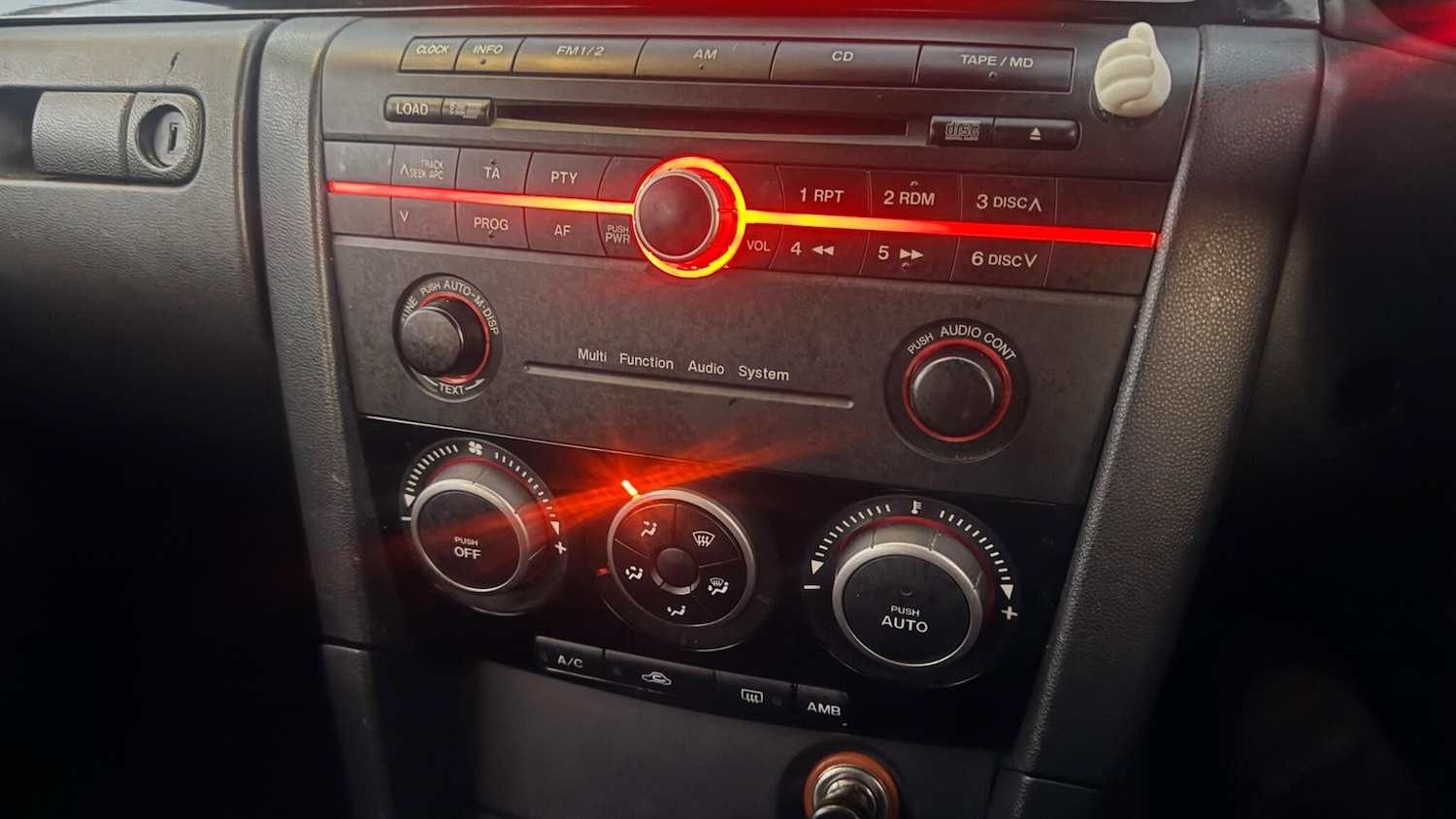 Used Mazda Mazda3 2004 for sale - 77098071: Photo 23