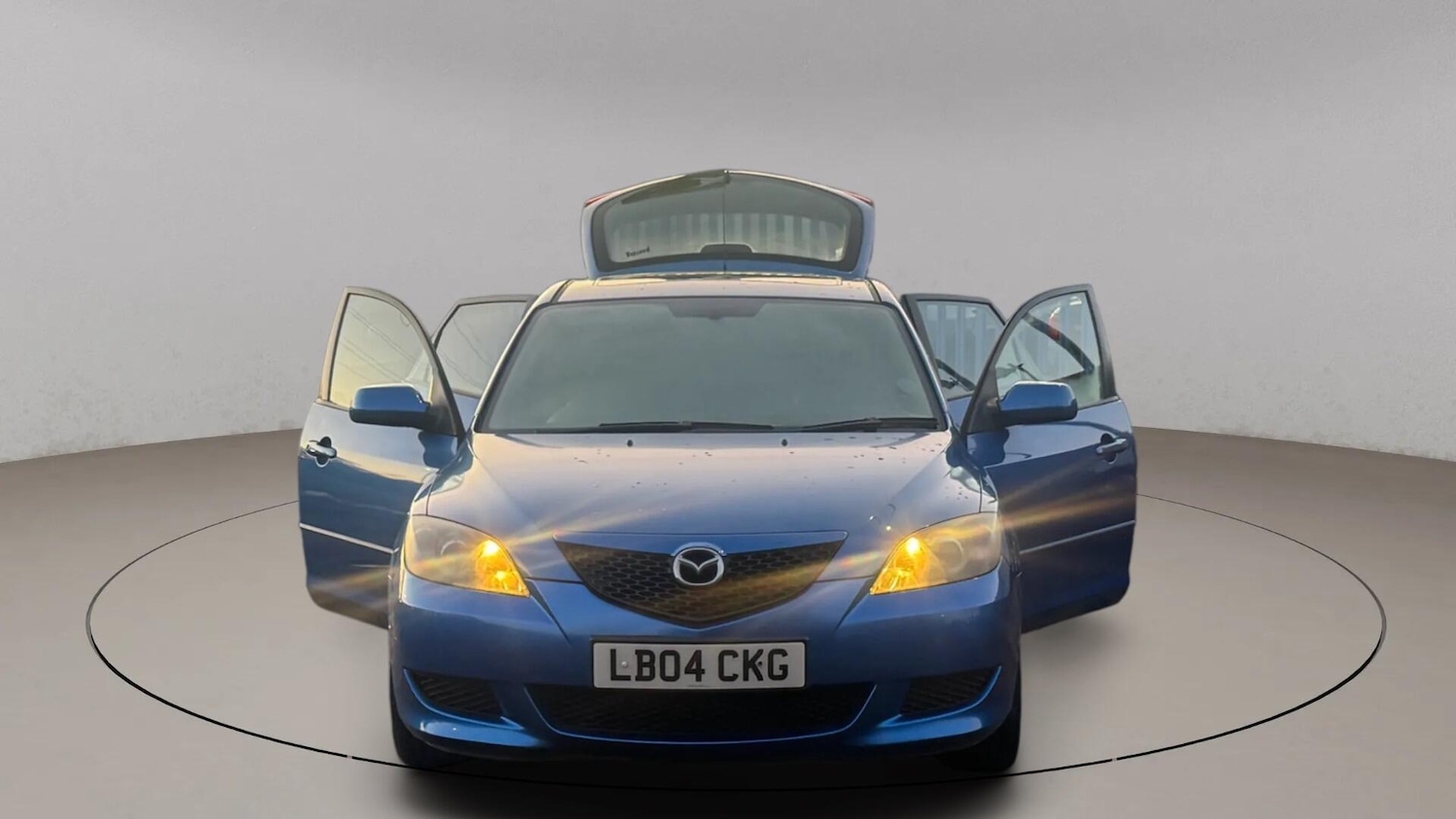 Used Mazda Mazda3 2004 for sale - 77098071: Photo 7