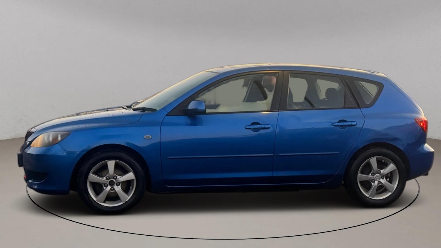 Used Mazda Mazda3 2004 for sale - 77098071: Photo 9