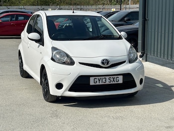 Used Toyota AYGO 2013 for sale - 79401236: Photo