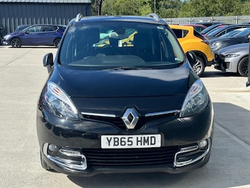 Used Renault Grand Scenic 2015 for sale - 78898601: Photo