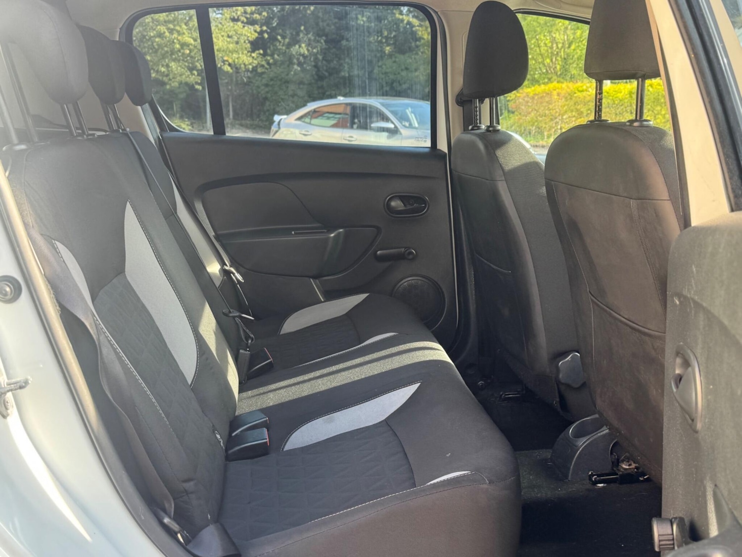 Used Dacia Sandero Stepway 2015 for sale - 76584067: Photo 35