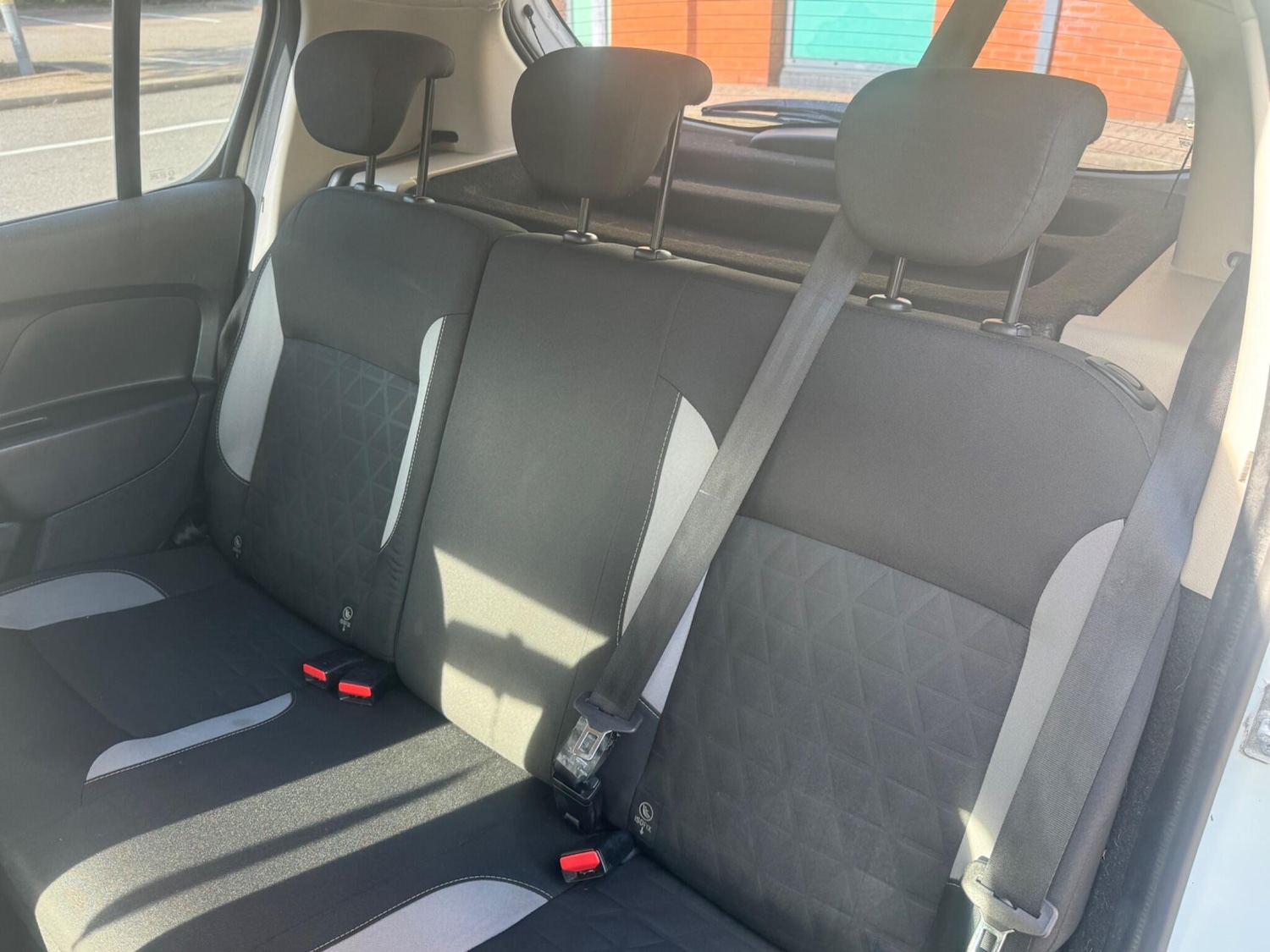 Used Dacia Sandero Stepway 2015 for sale - 76584067: Photo 42