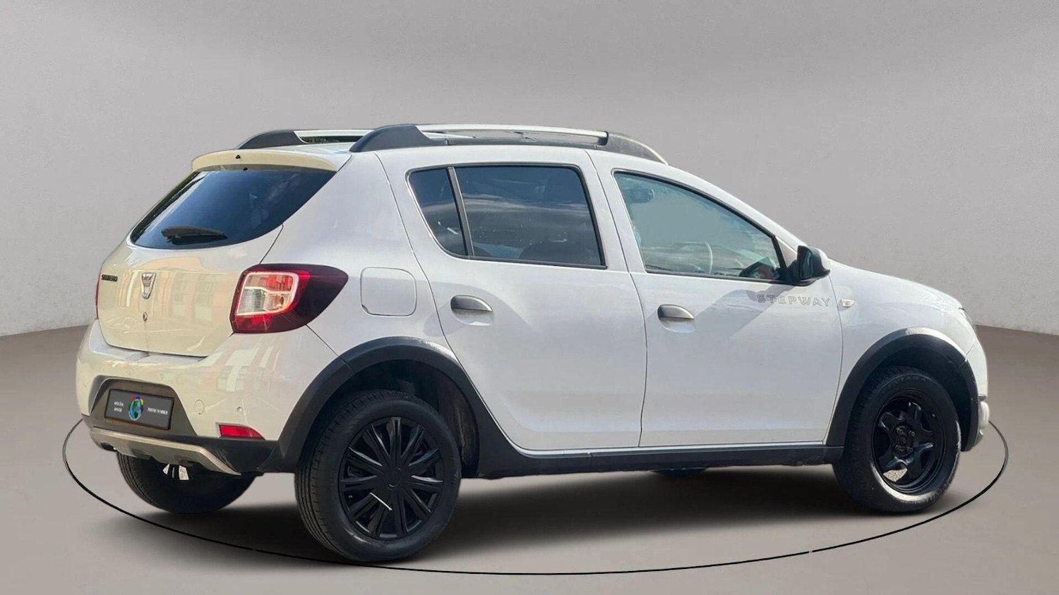 Used Dacia Sandero Stepway 2015 for sale - 76584067: Photo 7