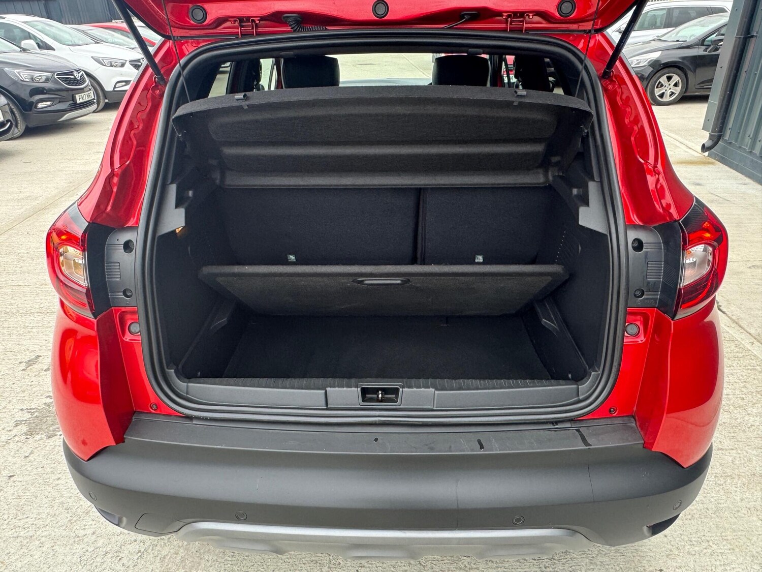 Used Renault Captur 2019 for sale - 78006405: Photo 33