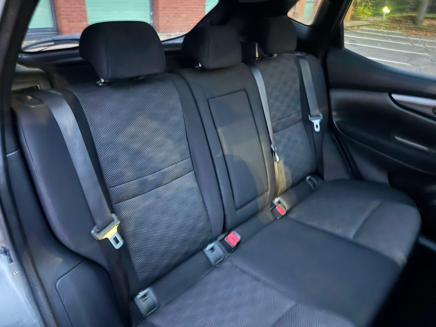 Used Nissan Qashqai 2015 for sale - 76585430: Photo 21