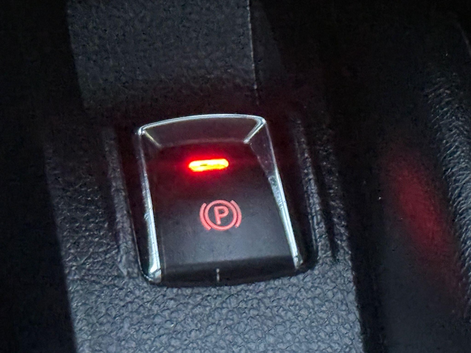 Used Nissan Qashqai 2015 for sale - 76585430: Photo 25