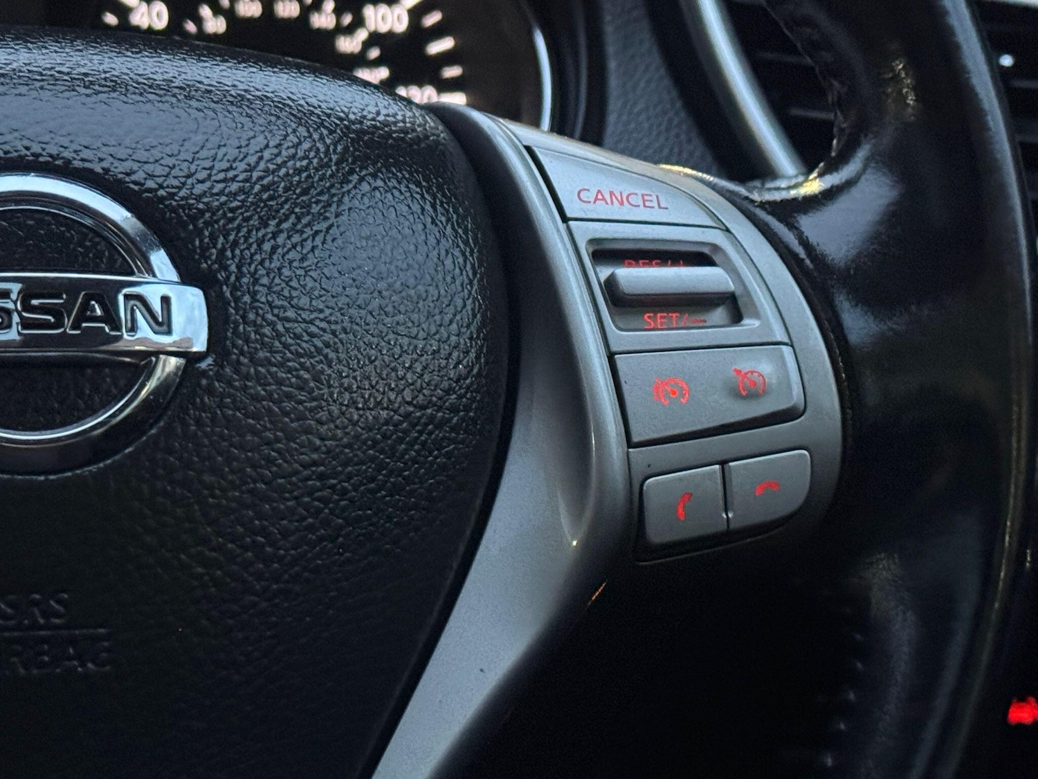 Used Nissan Qashqai 2015 for sale - 76585430: Photo 33