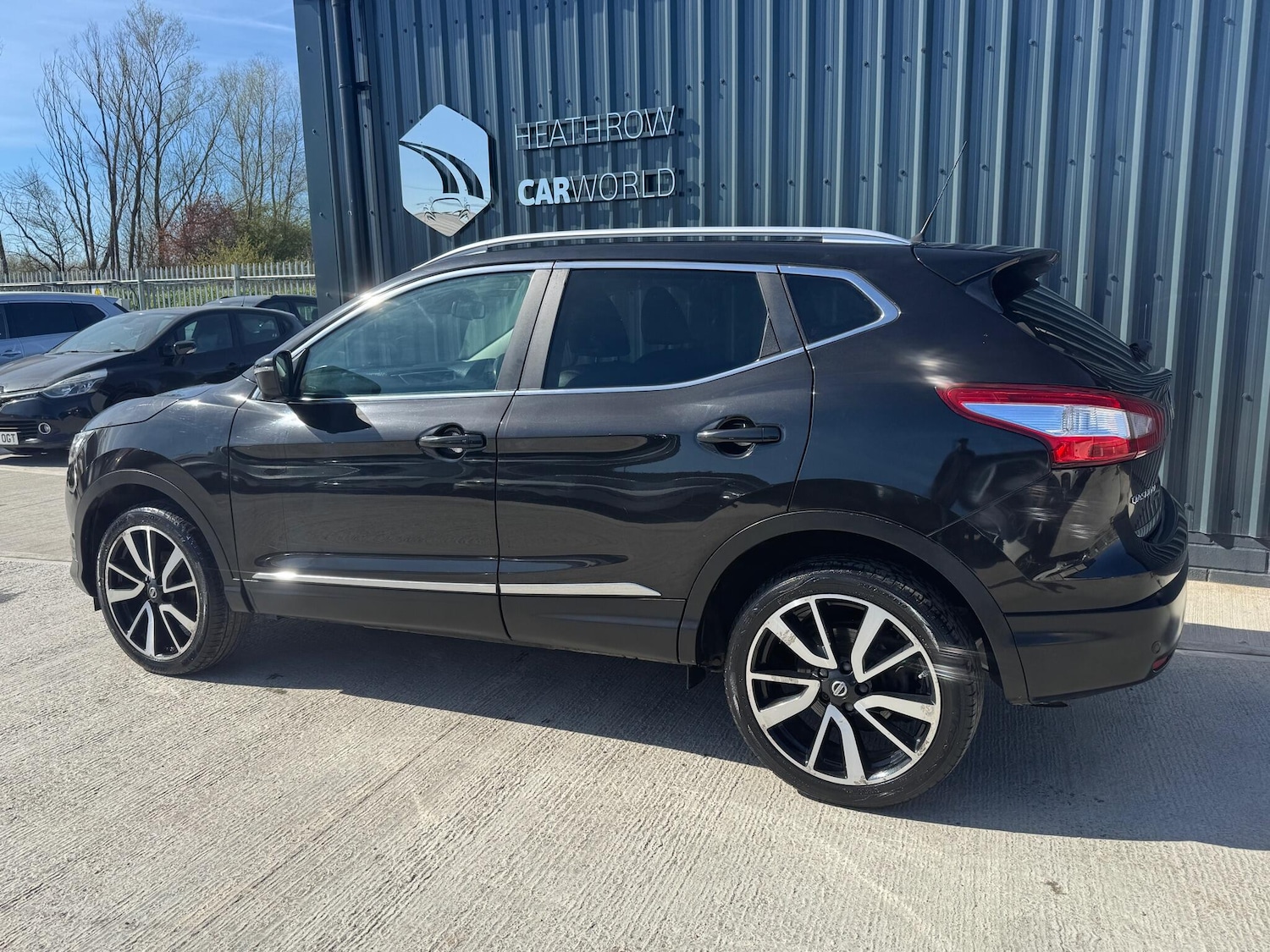 Used Nissan Qashqai 2017 for sale - 77978127: Photo 10