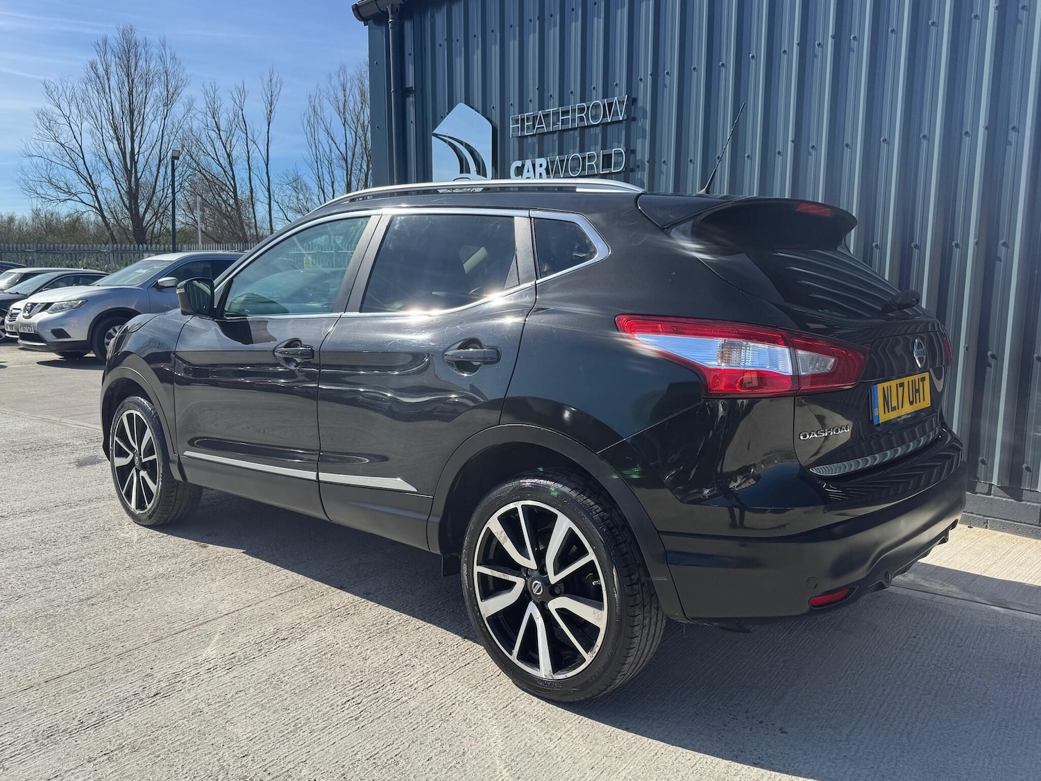 Used Nissan Qashqai 2017 for sale - 77978127: Photo 3