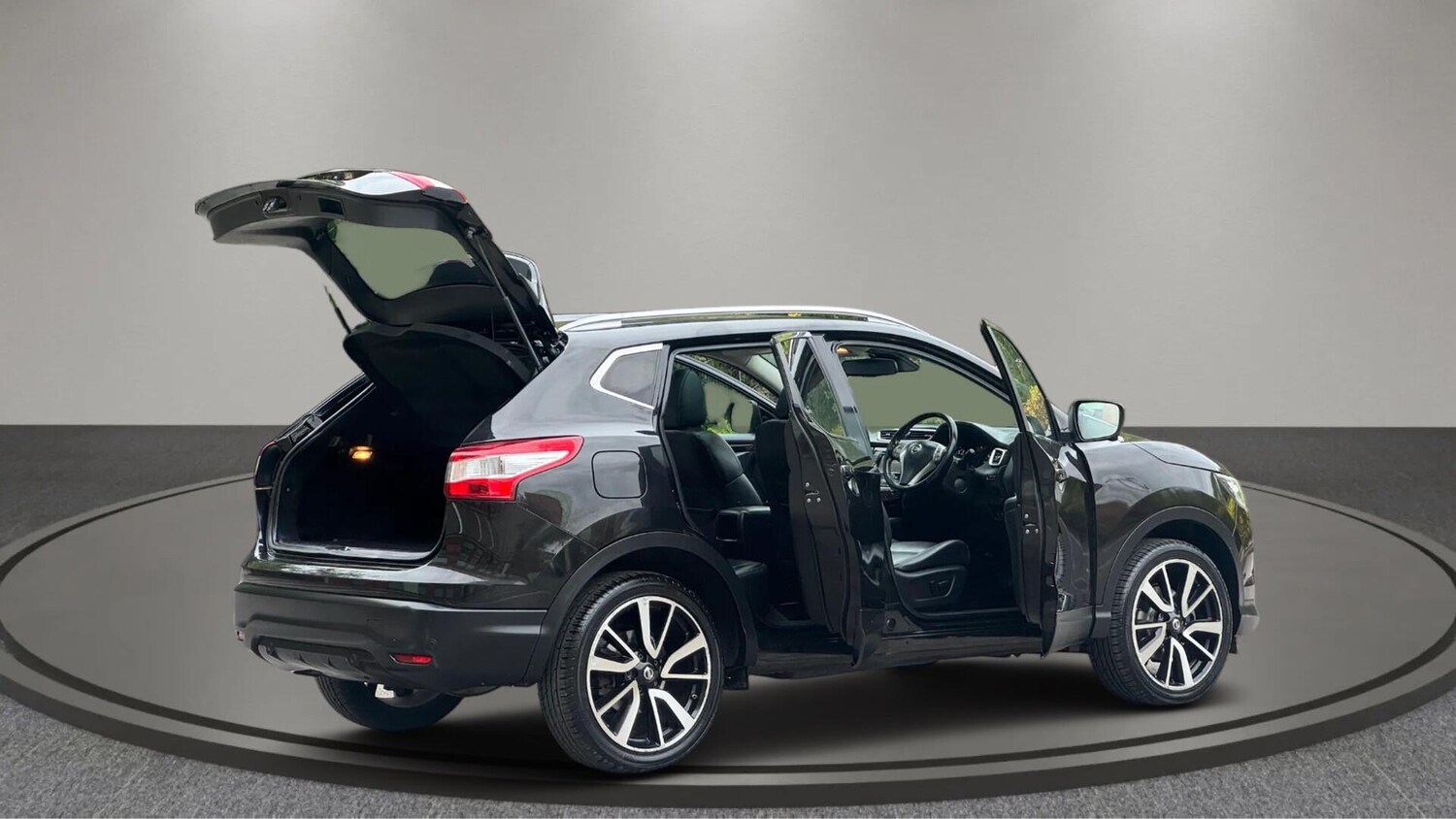 Used Nissan Qashqai 2016 for sale - 76608509: Photo 16