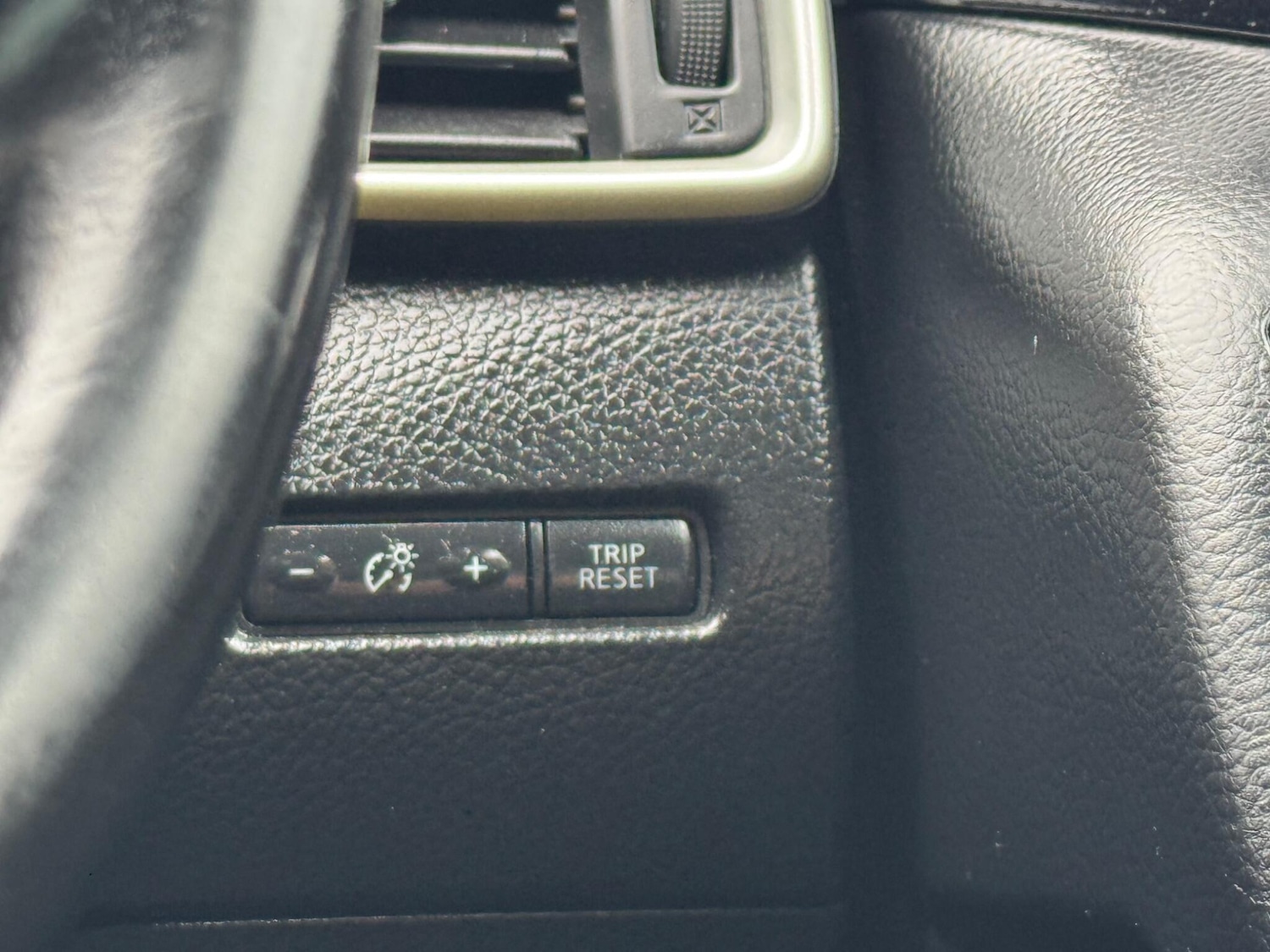 Used Nissan Qashqai 2016 for sale - 76608509: Photo 40