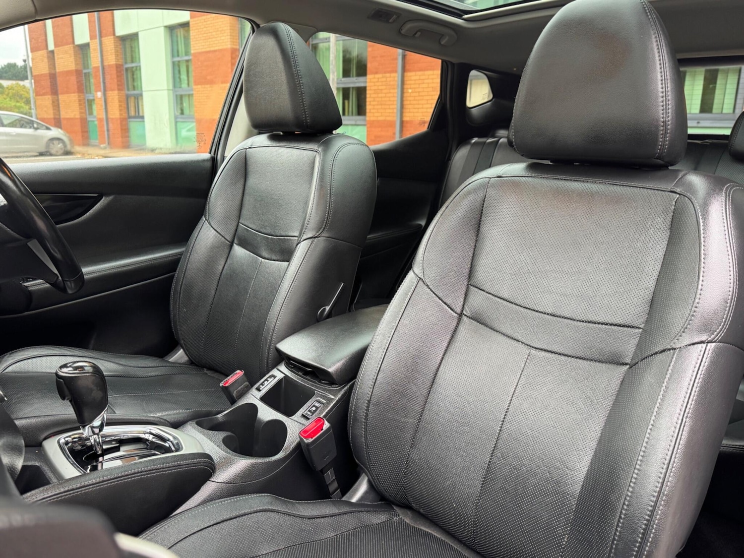 Used Nissan Qashqai 2016 for sale - 76608509: Photo 51