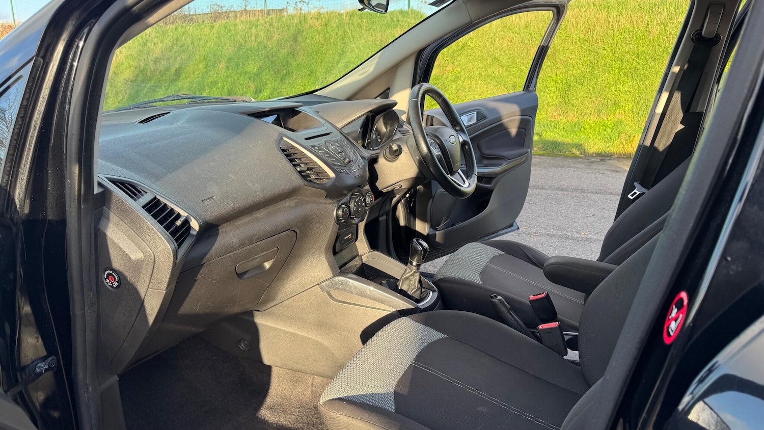 Used Ford Ecosport 2015 for sale - 76898774: Photo 30