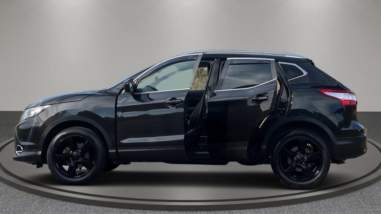 Used Nissan Qashqai 2015 for sale - 77097874: Photo 11