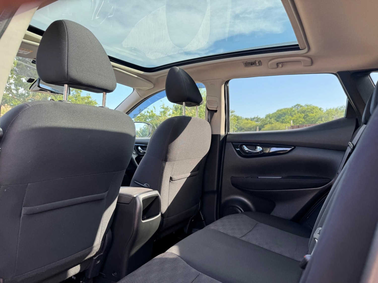 Used Nissan Qashqai 2015 for sale - 77097874: Photo 27