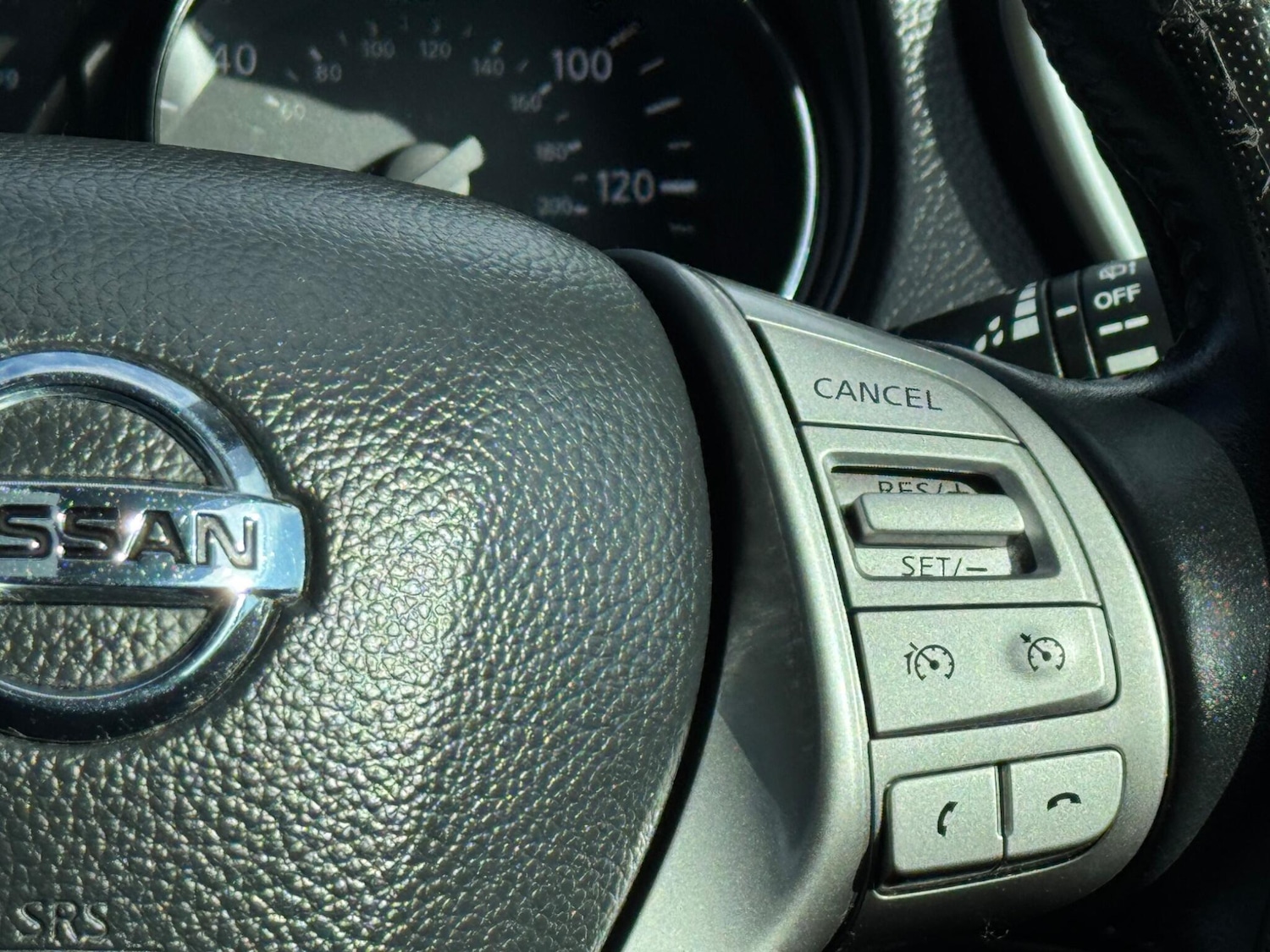 Used Nissan Qashqai 2015 for sale - 77097874: Photo 35