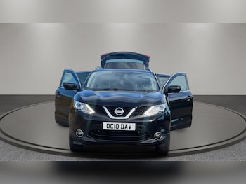 Used Nissan Qashqai 2015 for sale - 77097874: Photo