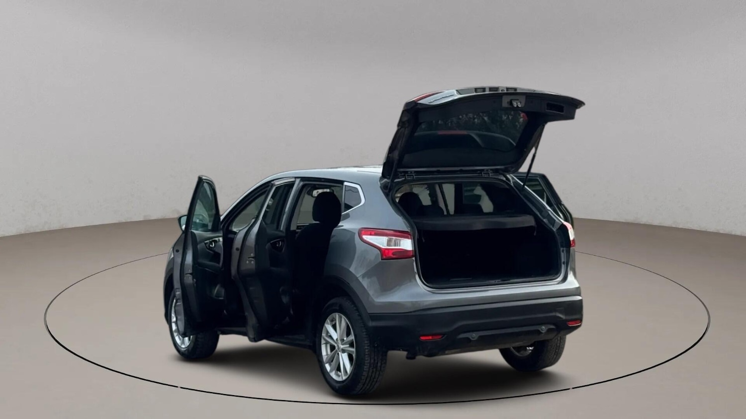 Used Nissan Qashqai 2014 for sale - 77097877: Photo 18