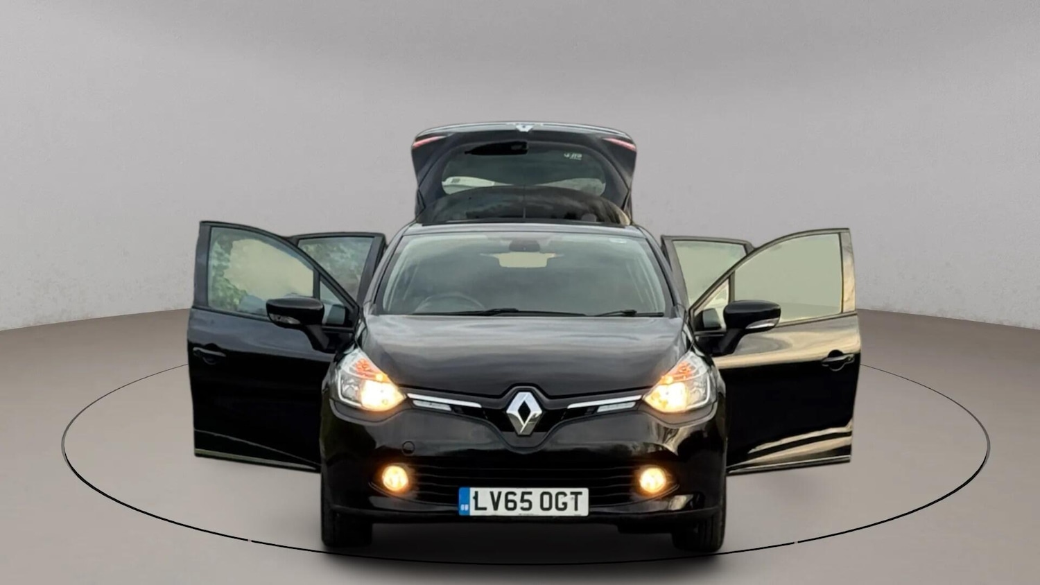 Used Renault Clio 2015 for sale - 77131349: Photo 10