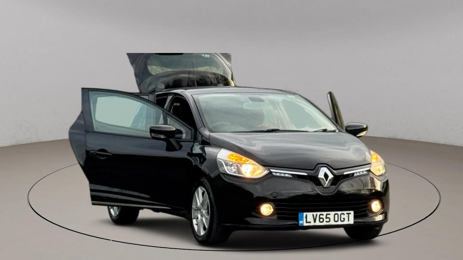 Used Renault Clio 2015 for sale - 77131349: Photo 8