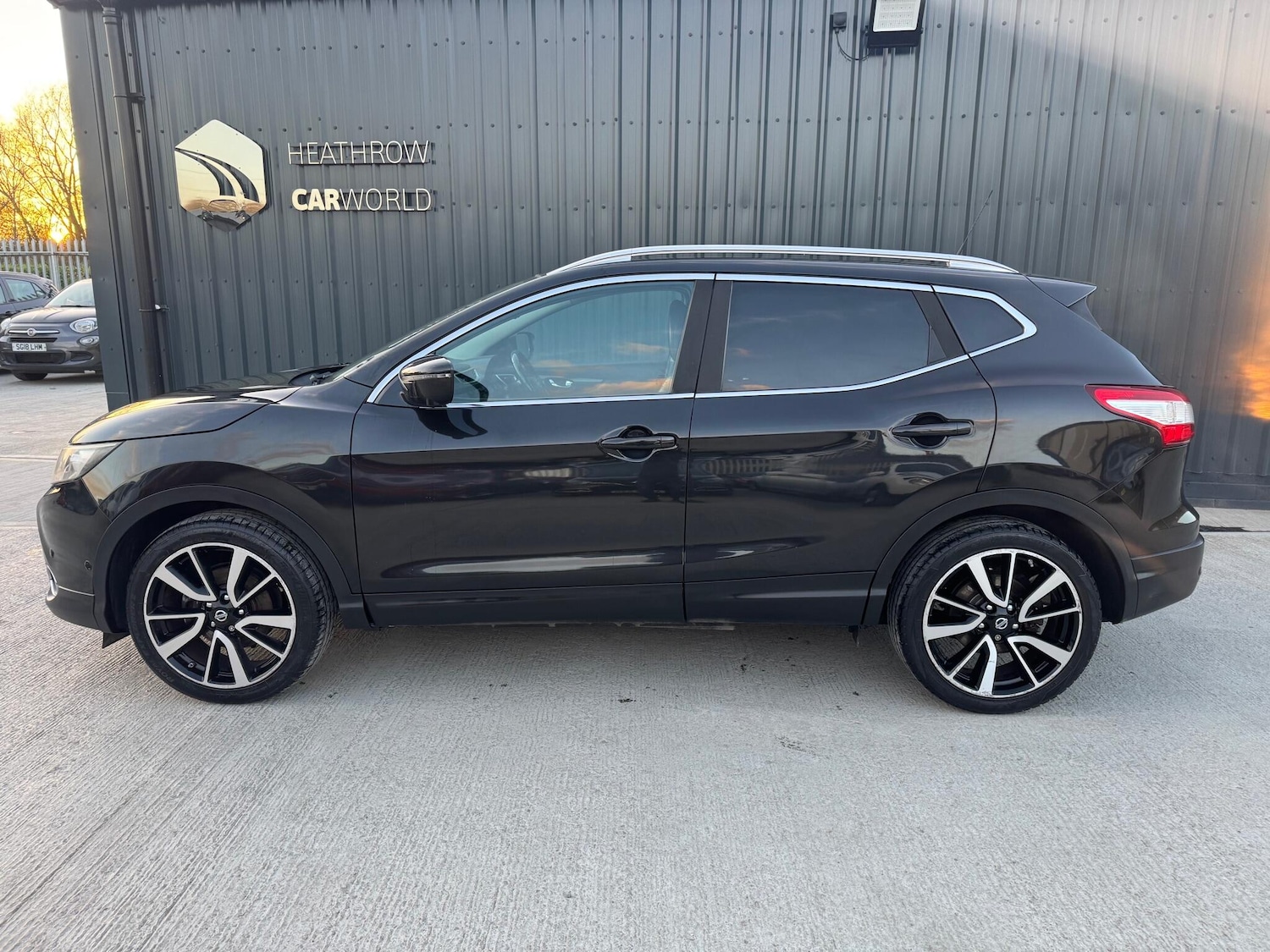 Used Nissan Qashqai for sale - 77853384: Photo 17