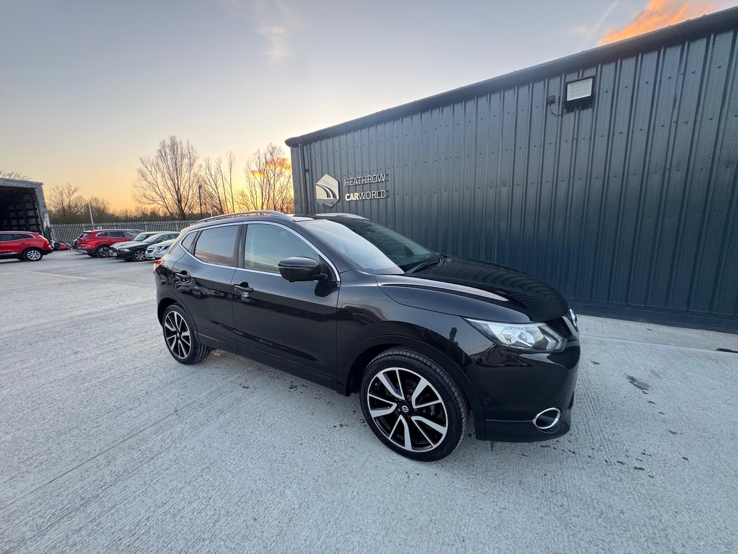 Used Nissan Qashqai for sale - 77853384: Photo 2