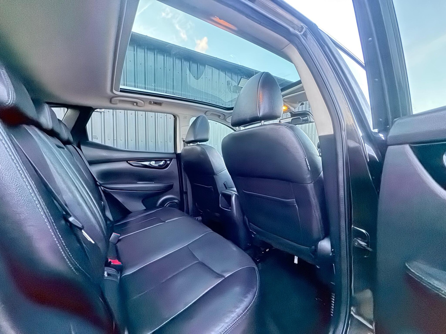 Used Nissan Qashqai for sale - 77853384: Photo 33