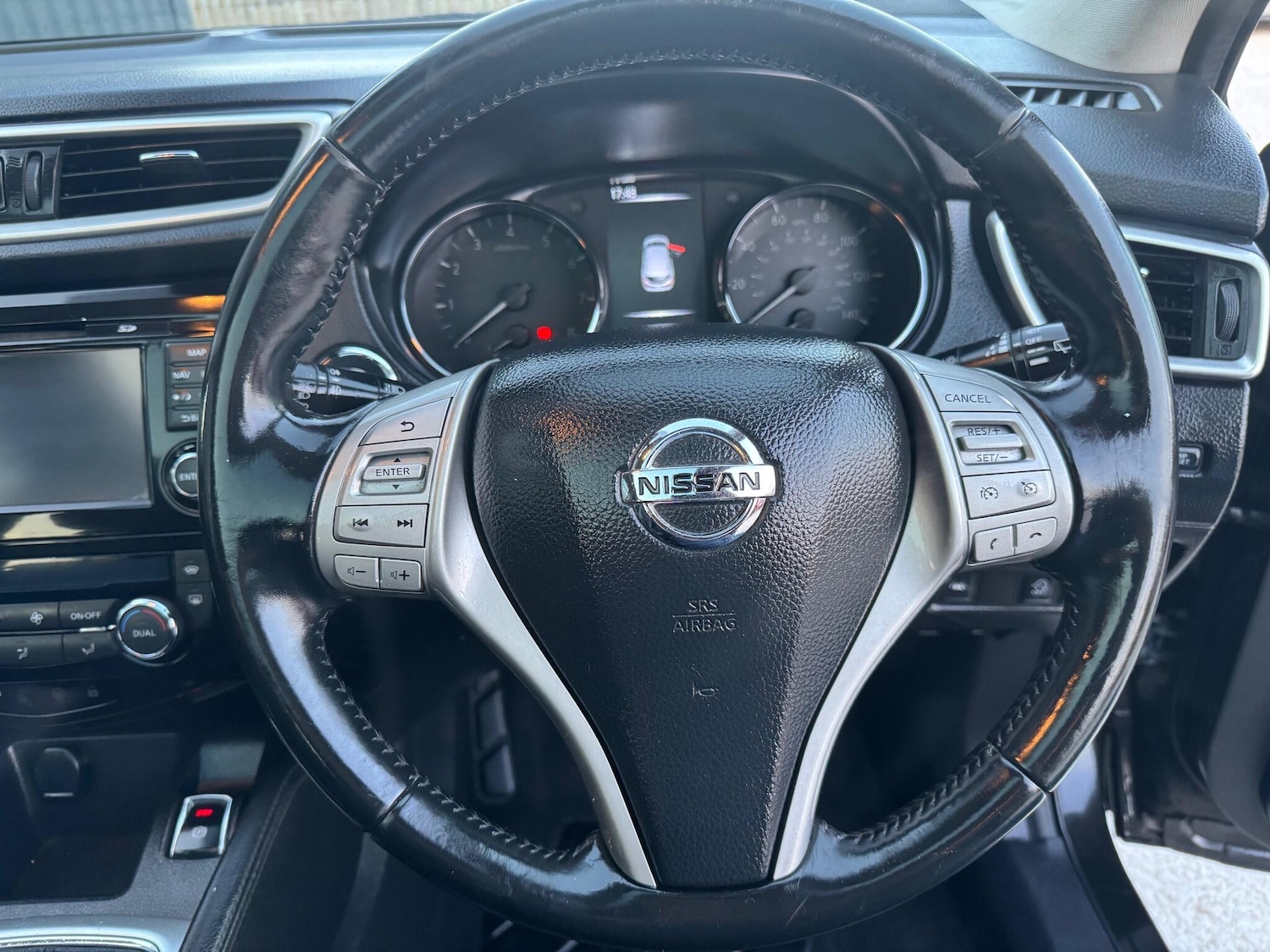 Used Nissan Qashqai for sale - 77853384: Photo 40