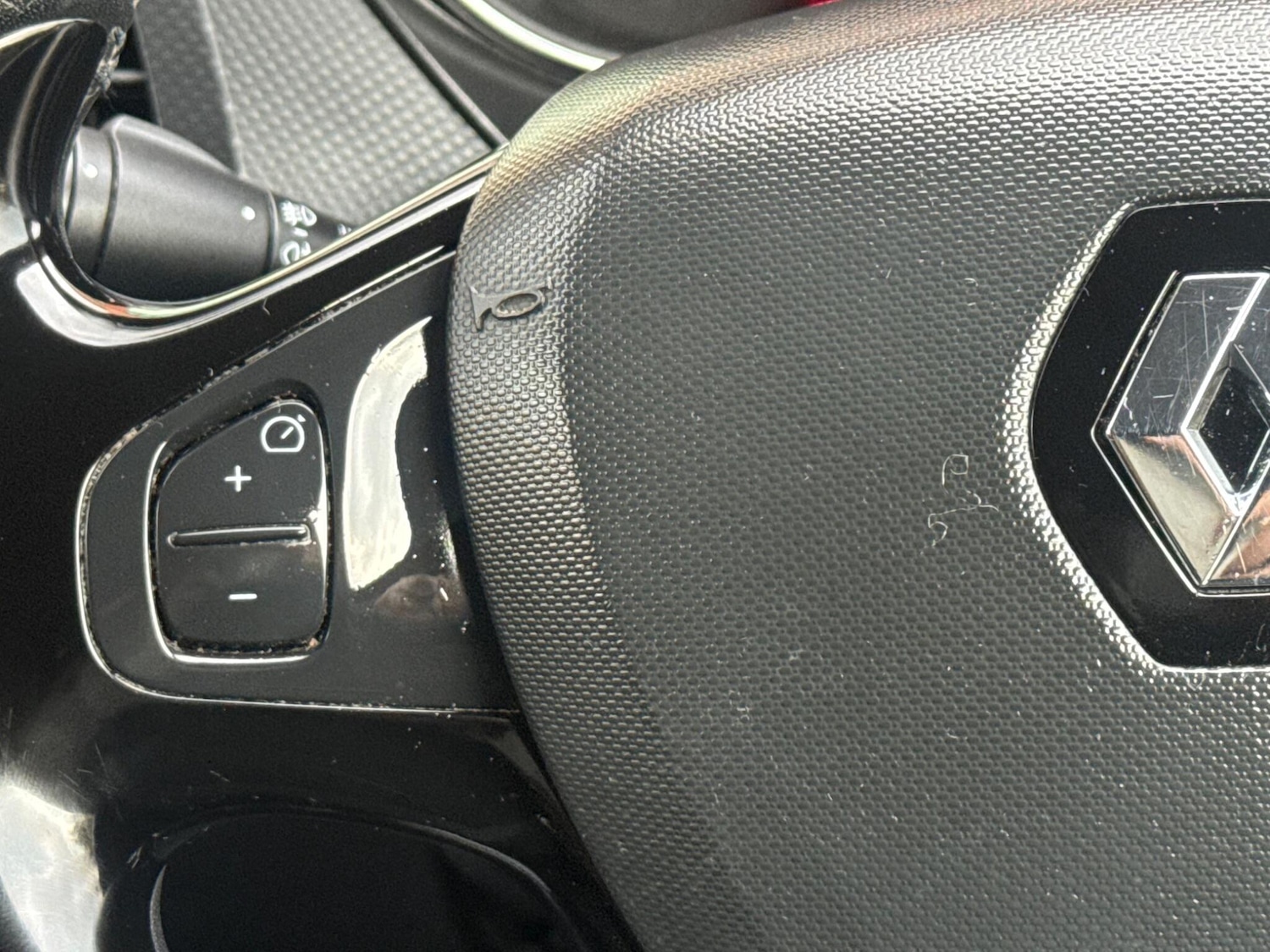 Used Renault Captur 2014 for sale - 76572808: Photo 23