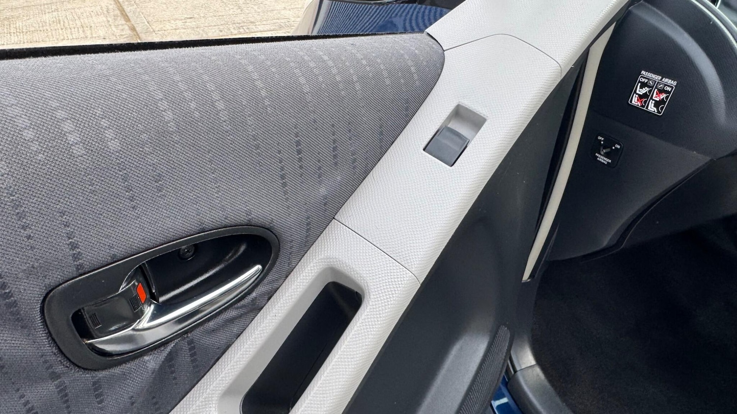 Used Toyota Yaris 2009 for sale - 77097873: Photo 28