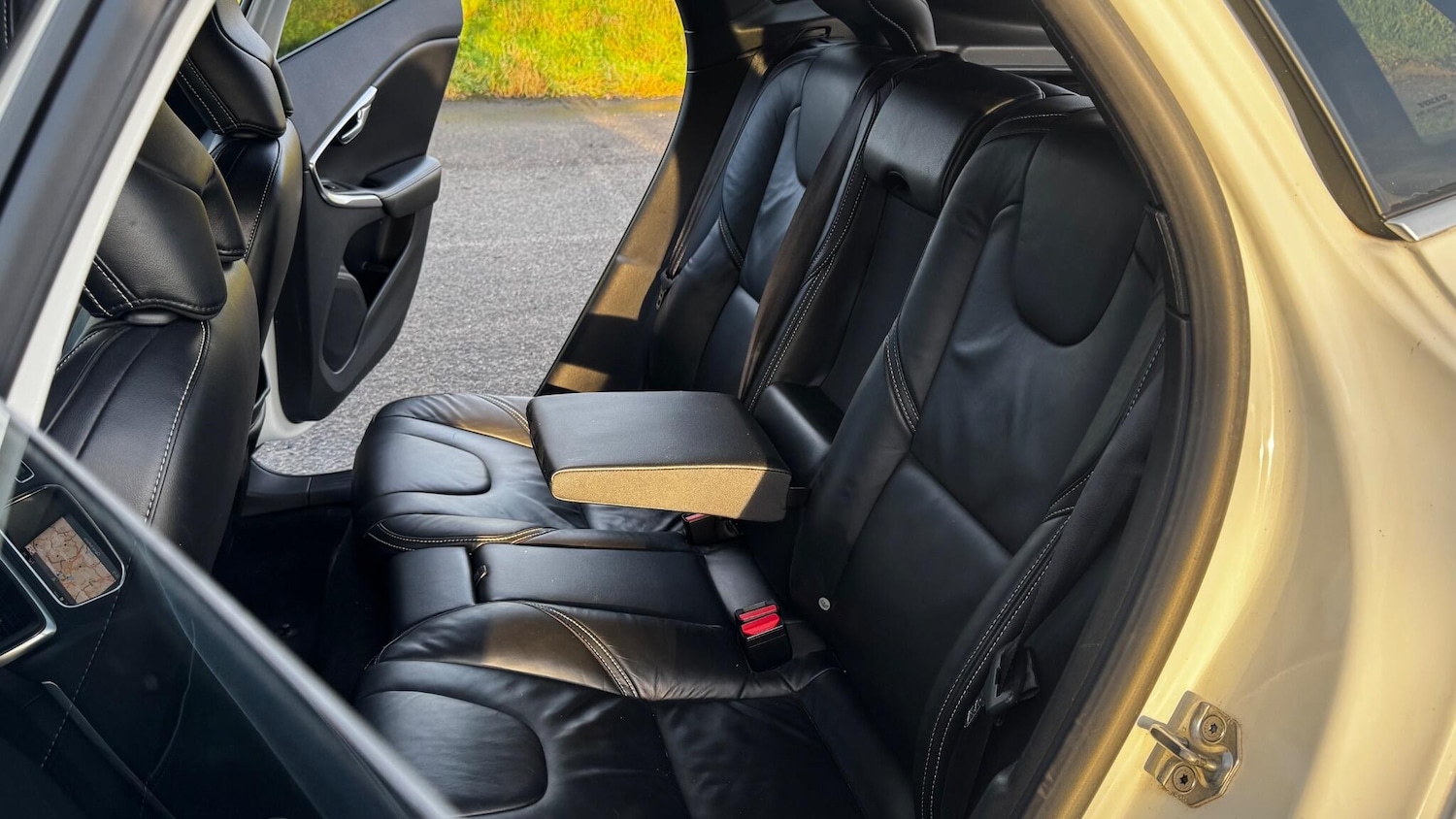 Used Volvo V40 2017 for sale - 77253996: Photo 27