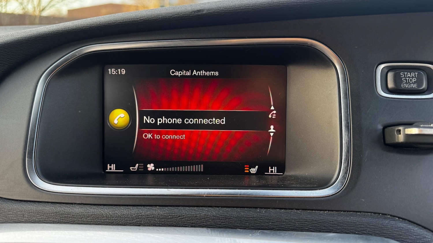 Used Volvo V40 2017 for sale - 77253996: Photo 36