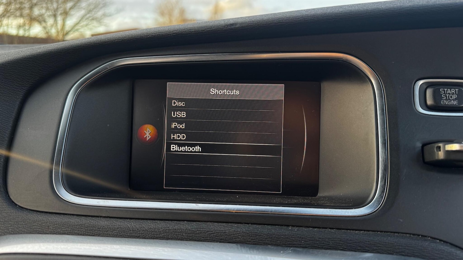 Used Volvo V40 2017 for sale - 77253996: Photo 37